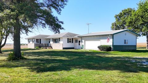 Tiny photo for 1781 N 1400E, Roberts, IL 60962 (MLS # 12476993)