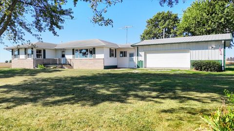 Tiny photo for 1781 N 1400E, Roberts, IL 60962 (MLS # 12476993)