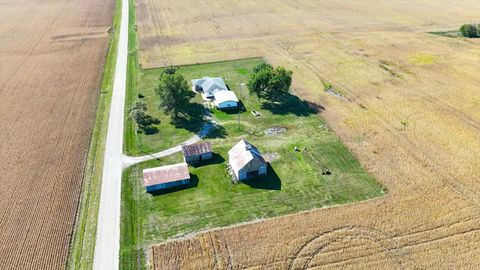 Tiny photo for 1781 N 1400E, Roberts, IL 60962 (MLS # 12476993)