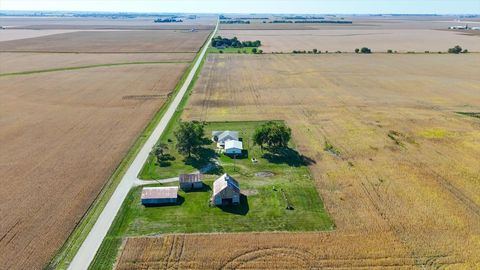 Tiny photo for 1781 N 1400E, Roberts, IL 60962 (MLS # 12476993)