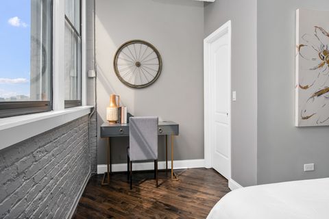 Tiny photo for 411 S SANGAMON Street #7C, Chicago, IL 60607 (MLS # 12447698)