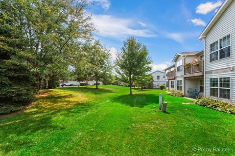 Tiny photo for 1316 N Red Oak Circle #2, Round Lake Beach, IL 60073 (MLS # 12486381)