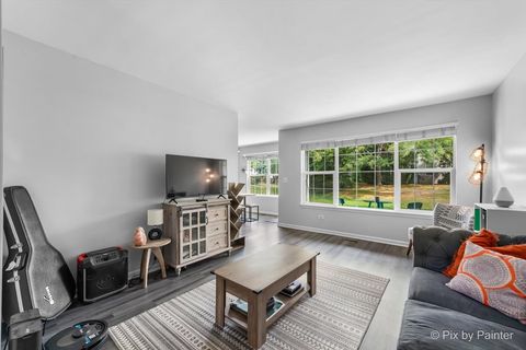 Tiny photo for 1316 N Red Oak Circle #2, Round Lake Beach, IL 60073 (MLS # 12486381)