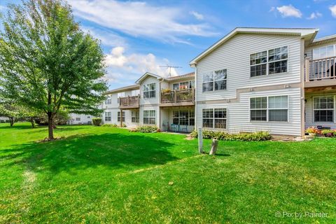 Tiny photo for 1316 N Red Oak Circle #2, Round Lake Beach, IL 60073 (MLS # 12486381)