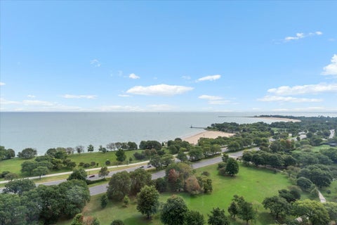 Tiny photo for 5445 N Sheridan Road #2608, Chicago, IL 60640 (MLS # 12763134)