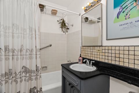 Tiny photo for 1585 Ridge Avenue #506, Evanston, IL 60201 (MLS # 12428262)