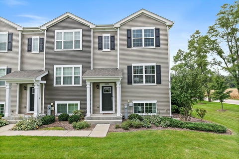 Photo of 2570 Alison Avenue, Pingree Grove, IL 60140 (MLS # 12770510)