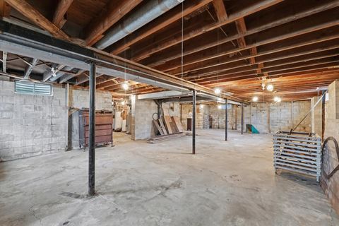 Tiny photo for 404 Oak Drive, Roberts, IL 60962 (MLS # 12602333)