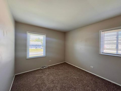 Tiny photo for 51 N Pine Lane, Glenwood, IL 60425 (MLS # 12484174)