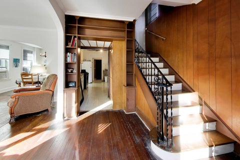 Tiny photo for 813 N Cuyler Avenue, Oak Park, IL 60302 (MLS # 12786051)