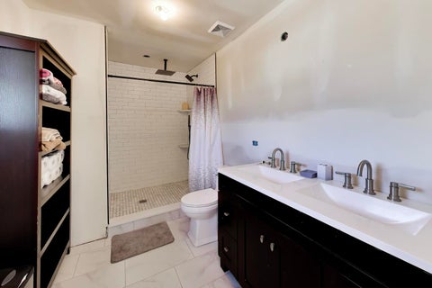 Tiny photo for 813 N Cuyler Avenue, Oak Park, IL 60302 (MLS # 12786051)