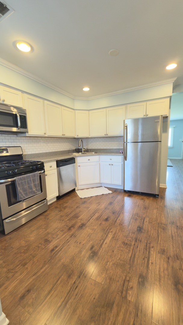17335 W Maple Lane 17335