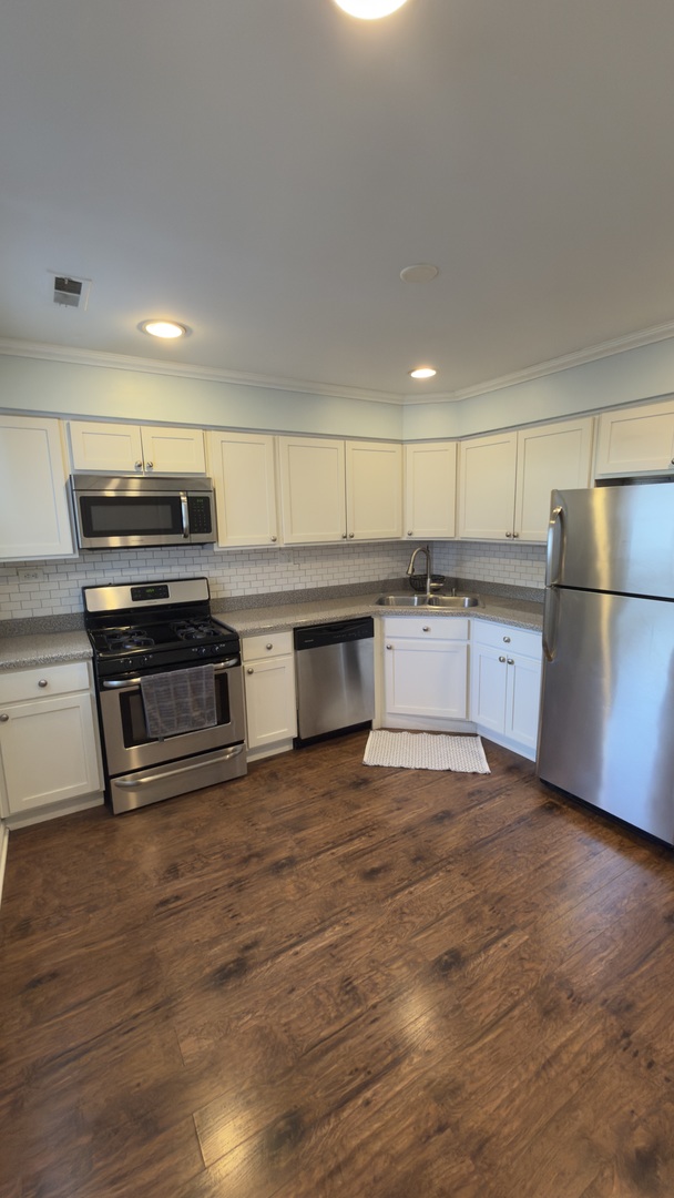 17335 W Maple Lane 17335