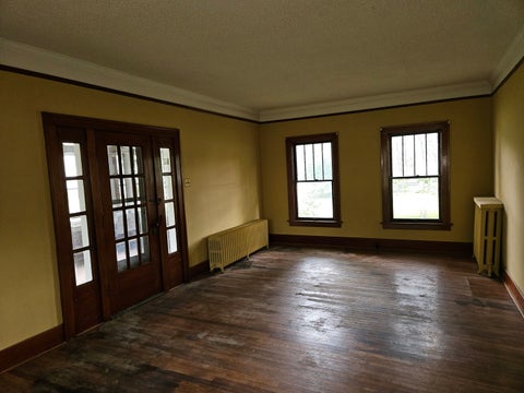 Tiny photo for 402 E 5th Street, Flora, IL 62839 (MLS # 12652235)