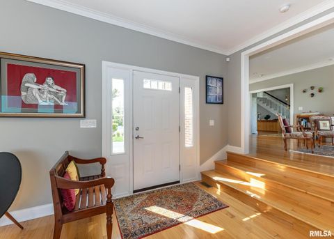 Tiny photo for 4510 5TH Avenue, Moline, IL 61265 (MLS # 12591070)