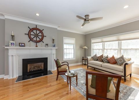 Tiny photo for 4510 5TH Avenue, Moline, IL 61265 (MLS # 12591070)