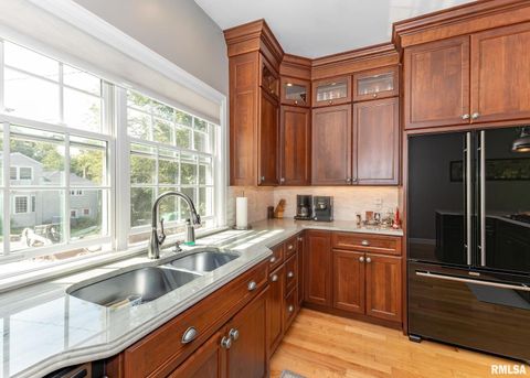 Tiny photo for 4510 5TH Avenue, Moline, IL 61265 (MLS # 12591070)