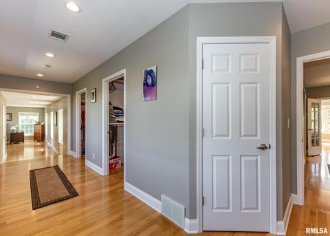 Tiny photo for 4510 5TH Avenue, Moline, IL 61265 (MLS # 12591070)