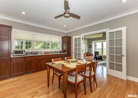 Tiny photo for 4510 5TH Avenue, Moline, IL 61265 (MLS # 12591070)