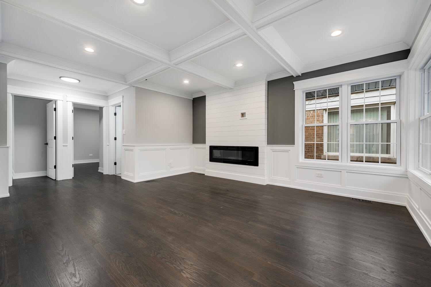 8449 S Euclid Avenue