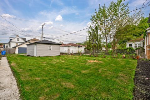 Tiny photo for 8449 S Euclid Avenue, Chicago, IL 60617 (MLS # 12529938)