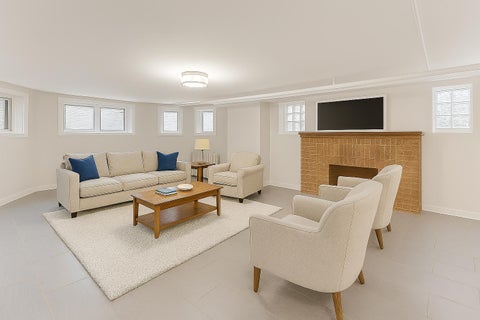 Tiny photo for 6503 N Maplewood Avenue, Chicago, IL 60645 (MLS # 12740843)