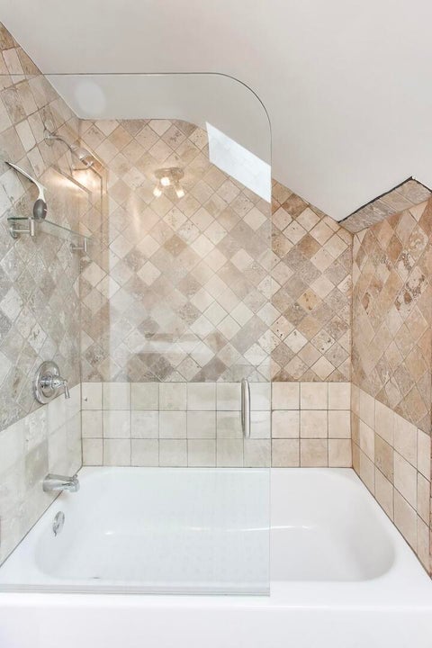 Tiny photo for 6503 N Maplewood Avenue, Chicago, IL 60645 (MLS # 12740843)