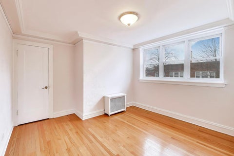 Tiny photo for 6503 N Maplewood Avenue, Chicago, IL 60645 (MLS # 12740843)