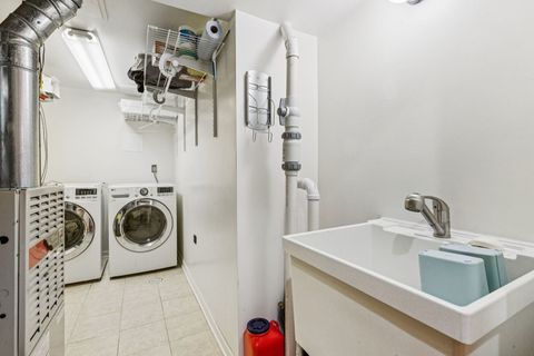 Tiny photo for 1504 E Emmerson Lane, Mount Prospect, IL 60056 (MLS # 12490103)