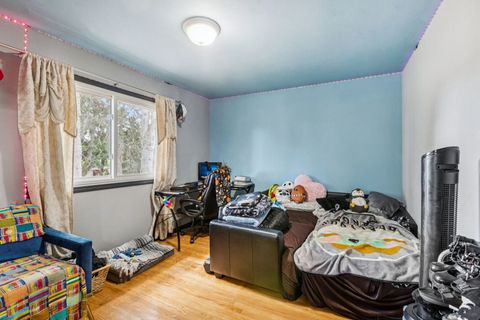 Tiny photo for 1504 E Emmerson Lane, Mount Prospect, IL 60056 (MLS # 12490103)