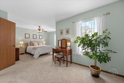 Tiny photo for 645 E State Street, South Elgin, IL 60177 (MLS # 12594188)