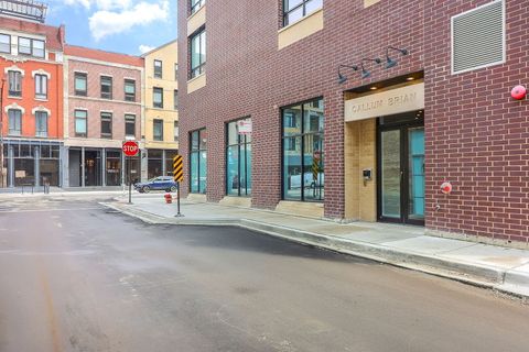 680 N Milwaukee Avenue 504 Chicago IL 60642