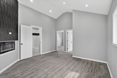 Tiny photo for 15355 7th Avenue, Phoenix, IL 60426 (MLS # 12656622)