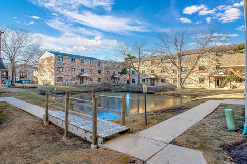 Tiny photo for 2215 Nichols Road #21C, Arlington Heights, IL 60004 (MLS # 12581348)