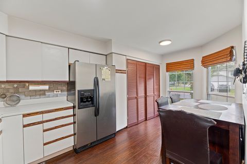 Tiny photo for 1121 Southbridge Lane, Schaumburg, IL 60194 (MLS # 12445584)