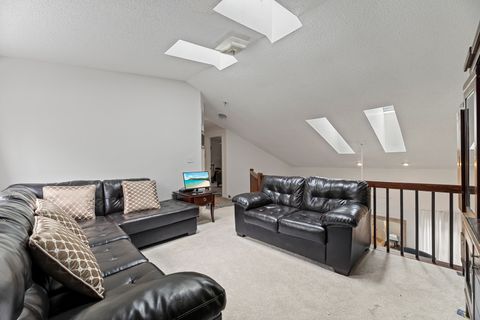 Tiny photo for 1121 Southbridge Lane, Schaumburg, IL 60194 (MLS # 12445584)