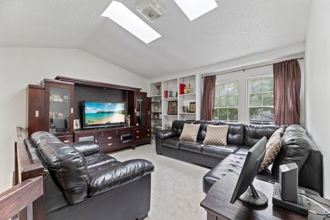 Tiny photo for 1121 Southbridge Lane, Schaumburg, IL 60194 (MLS # 12445584)