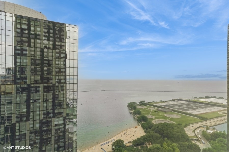 474 N Lake Shore Drive 4703