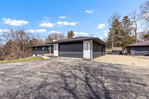 Tiny photo for 7010 PRAIRIE HILL Road, South Beloit, IL 61080 (MLS # 12601811)