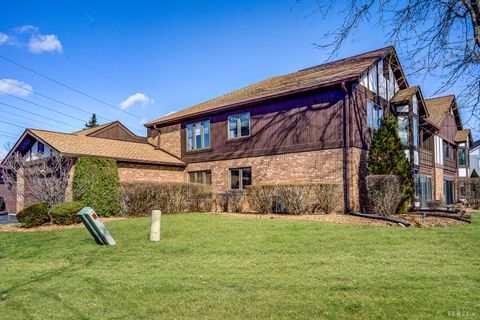 Tiny photo for 9832 Terrace Court E #2B, Palos Park, IL 60464 (MLS # 12592823)