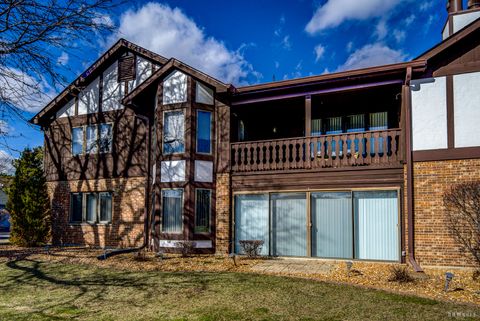 Tiny photo for 9832 Terrace Court E #2B, Palos Park, IL 60464 (MLS # 12592823)