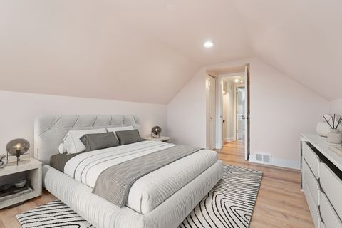 Tiny photo for 6041 W Gunnison Street, Chicago, IL 60630 (MLS # 12584589)