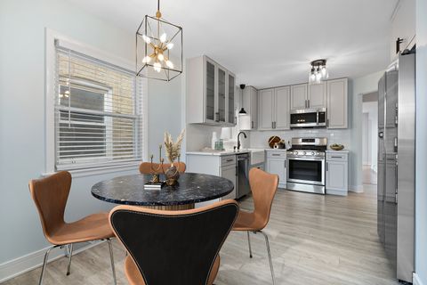 Tiny photo for 6041 W Gunnison Street, Chicago, IL 60630 (MLS # 12584589)