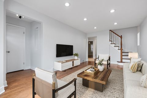 Tiny photo for 6041 W Gunnison Street, Chicago, IL 60630 (MLS # 12584589)