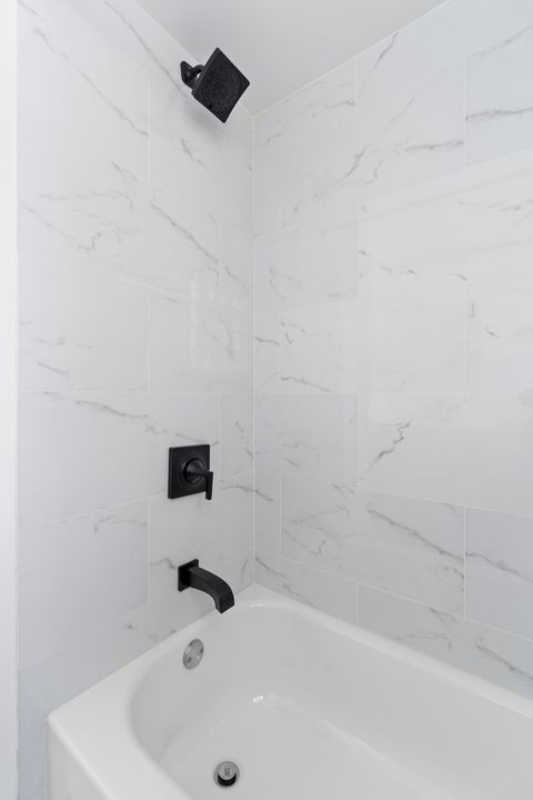 Tiny photo for 6041 W Gunnison Street, Chicago, IL 60630 (MLS # 12584589)