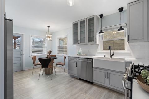 Tiny photo for 6041 W Gunnison Street, Chicago, IL 60630 (MLS # 12584589)