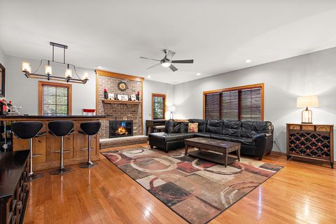 Tiny photo for 209 Linden Oaks Lane, New Lenox, IL 60451 (MLS # 12501938)