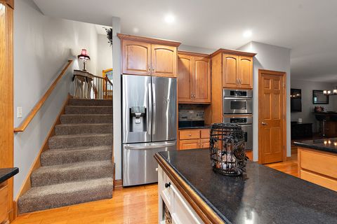 Tiny photo for 209 Linden Oaks Lane, New Lenox, IL 60451 (MLS # 12501938)