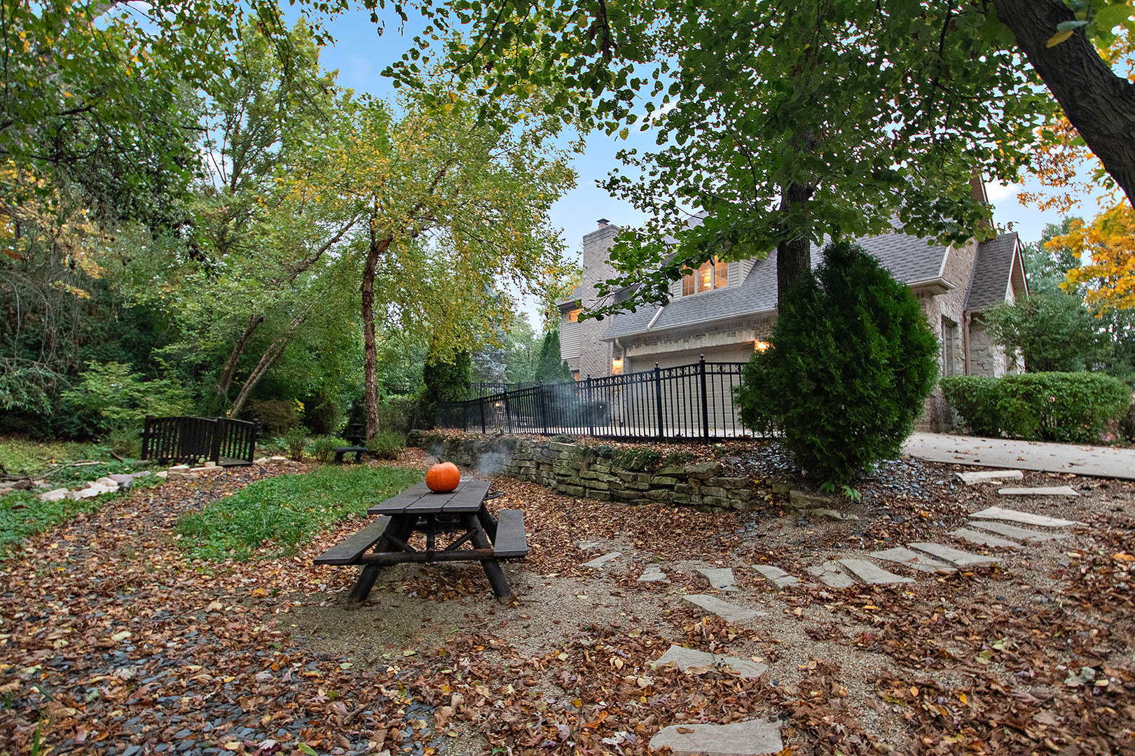 209 Linden Oaks Lane