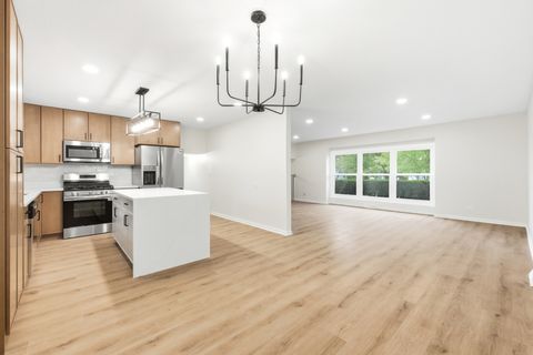 Tiny photo for 3725 N Firestone Drive, Hoffman Estates, IL 60192 (MLS # 12490706)
